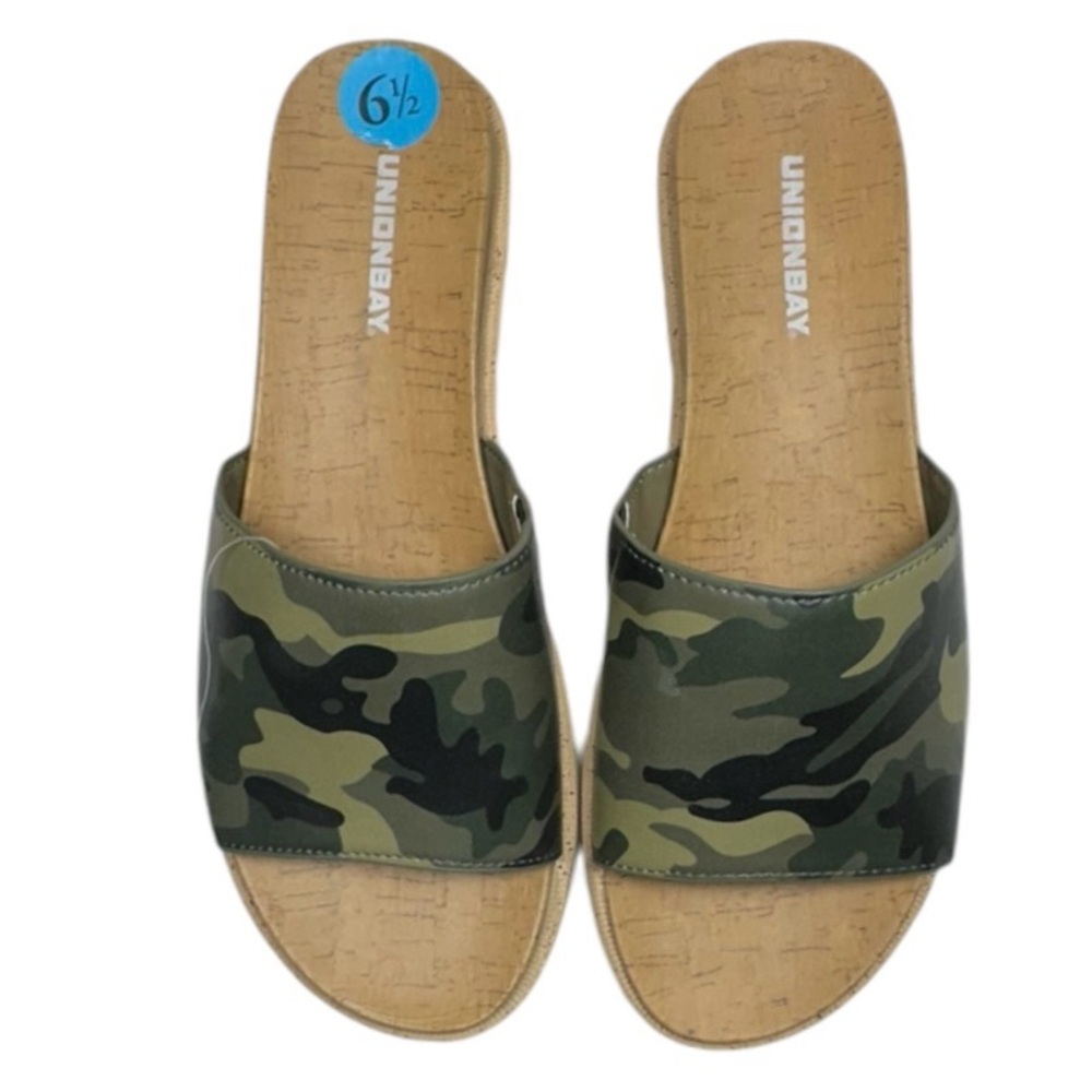 UnionBay Tina Green Camouflage Slides Size 6.5